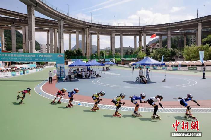 2024年最新足球赛事前瞻与战术分析 - 鲸鱼直播